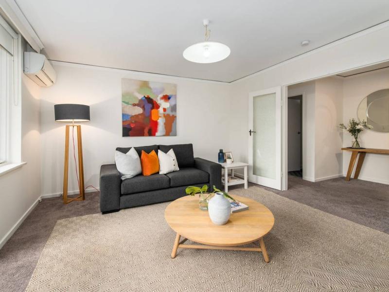 Spacious, Leafy Living in a Prime Hawthorn East Setting