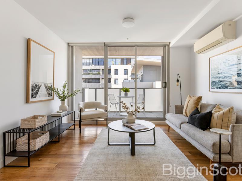 Affordable Entry into the Heart of Port Melbourne