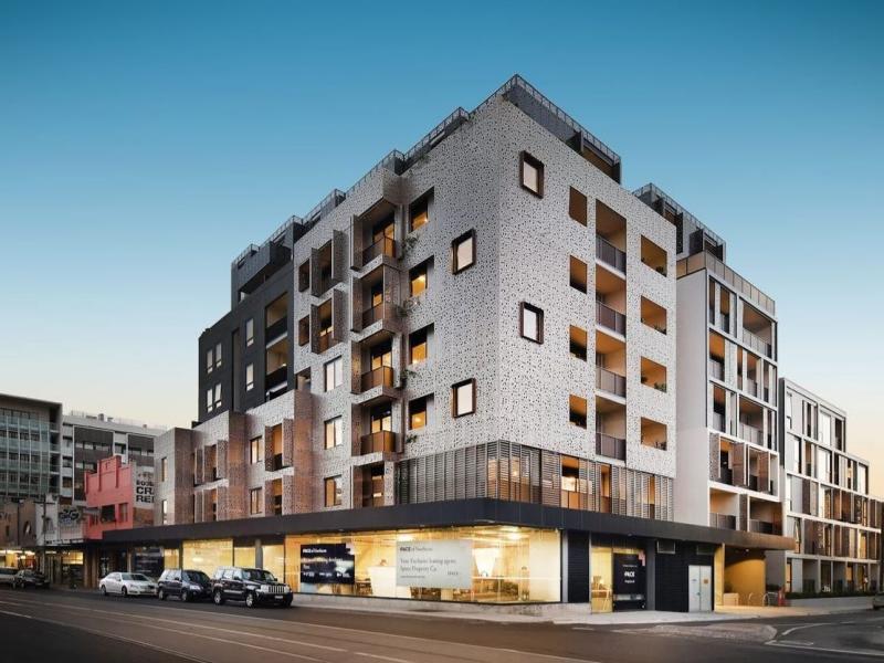 Stylish Two-Bedroom Apartment in the Heart of Northcote