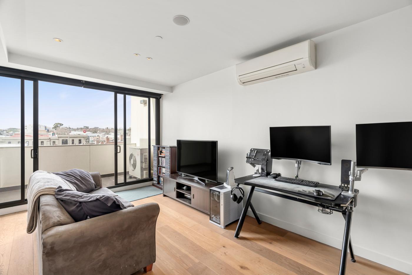 301/471 Malvern Road, South Yarra - Image 1