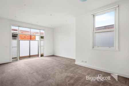 LOCATION, LIFESTYLE AND CONVENIENCE — ALL IN ONE OF RICHMOND’S MOST DESIRABLE STREETS