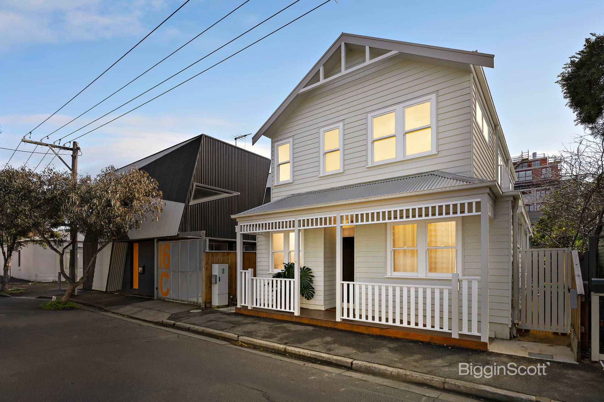 2/6 Valiant Street, Abbotsford - Image 1