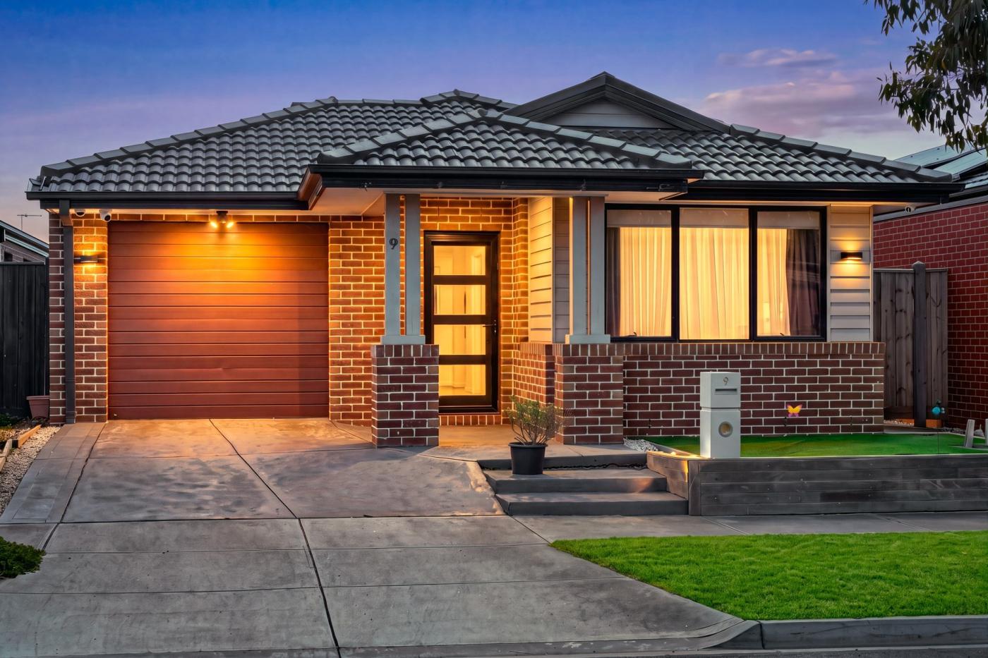 9 Nankeen Way, Tarneit - Image 1