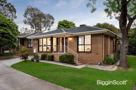 Refined Comfort with Smart Home Sophistication