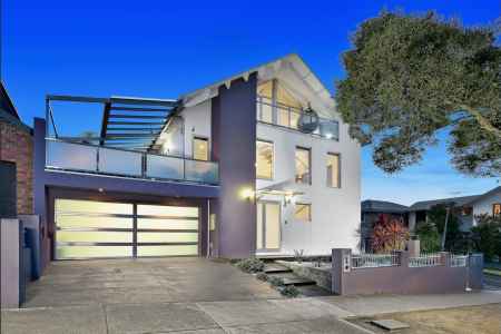Stylish And Contemporary Living