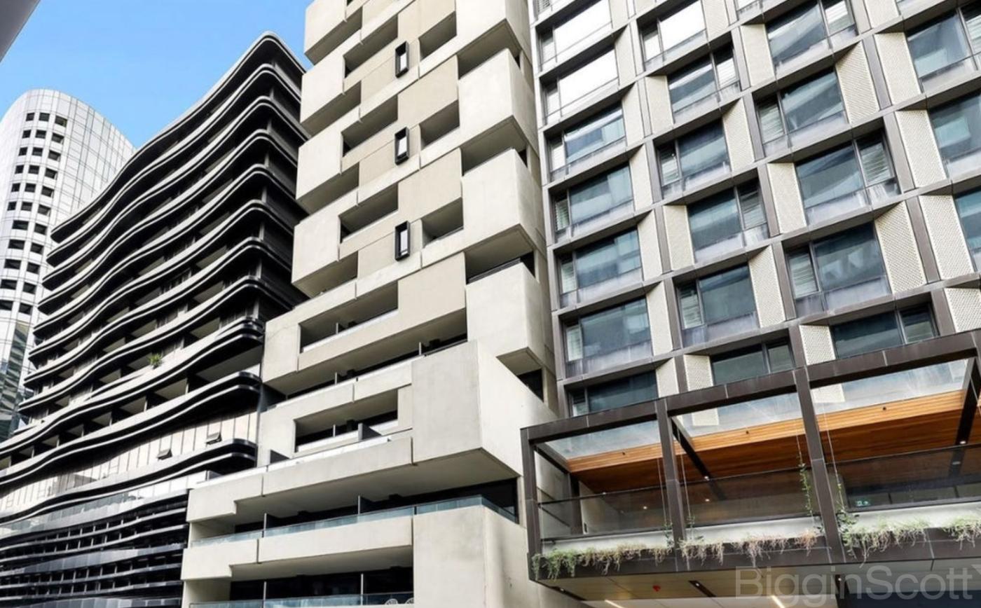304/10 Claremont Street, South Yarra - Image 1