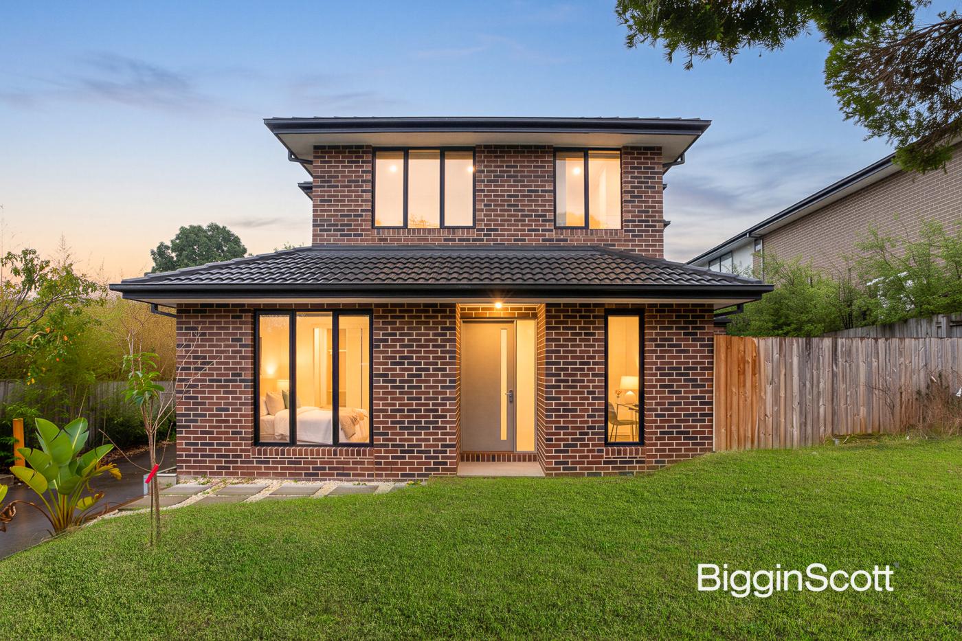 1/7 Tamala Avenue, Notting Hill - Image 1