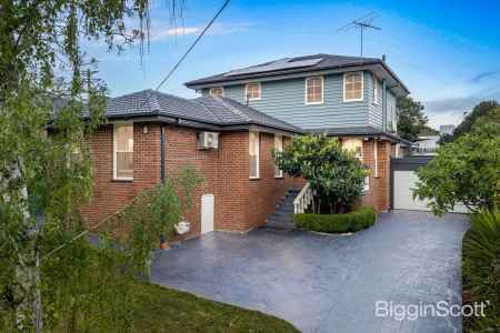Impressive Family Proportions in a Prime Doncaster East Location