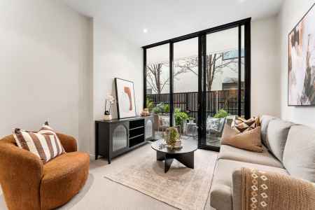 Spacious Courtyard in Prime Prahran Position 