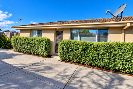 Low-Maintenance Living in the Heart of Mordialloc!