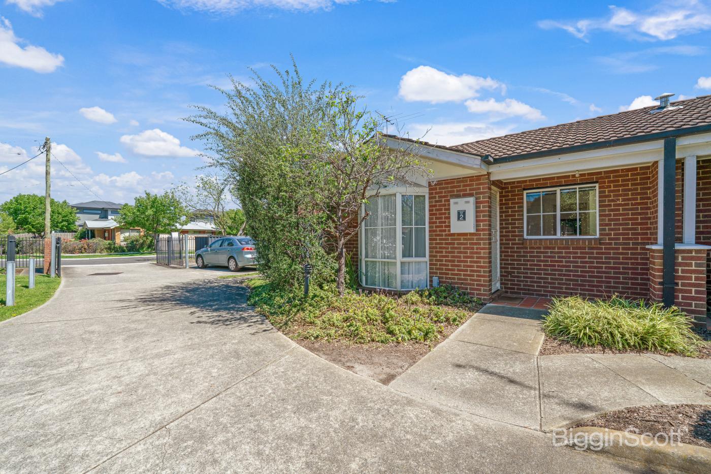2/2-4 Elizabeth Street, Braybrook - Image 1