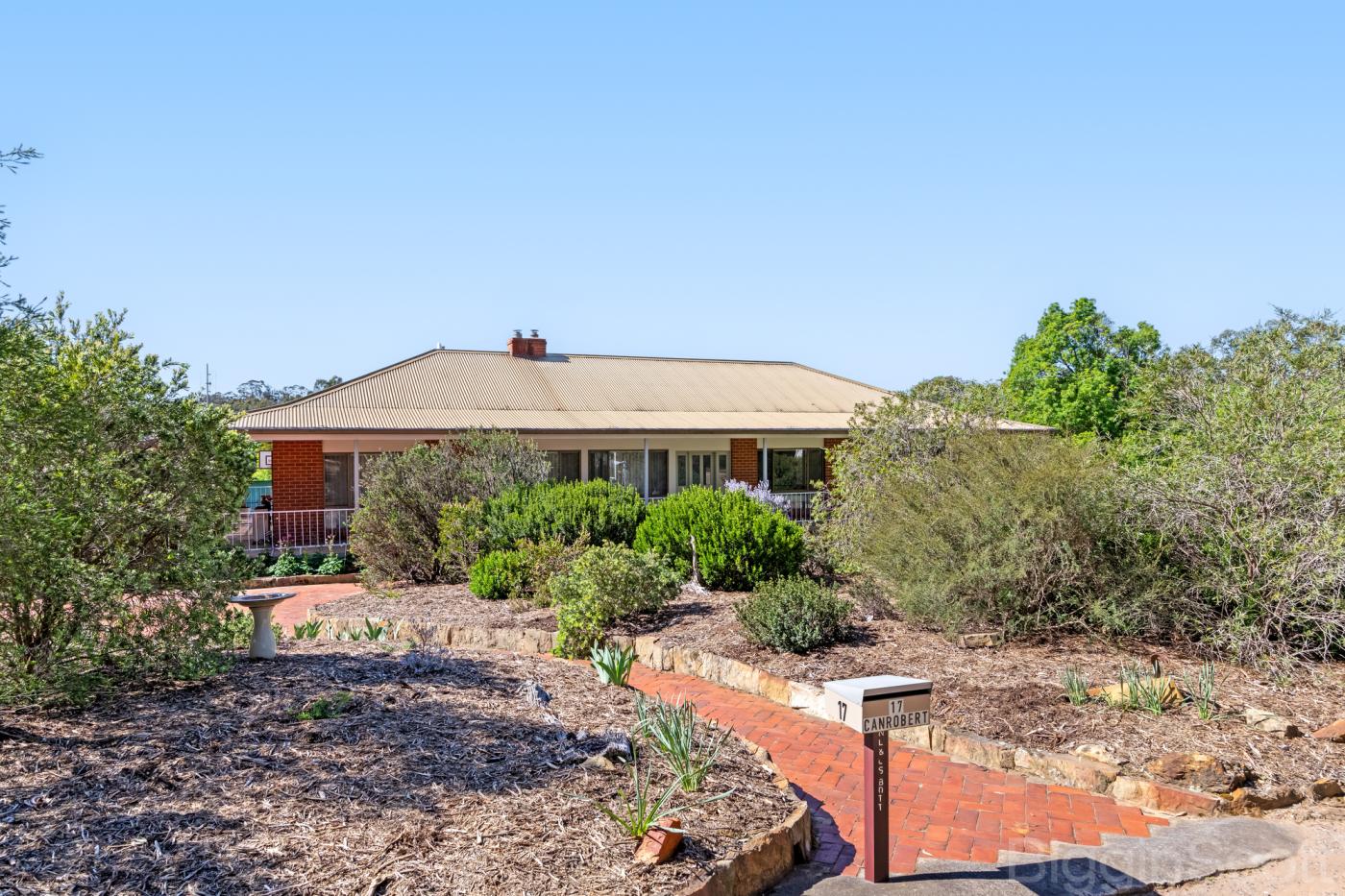 17 Canrobert Street, Newstead - Image 1