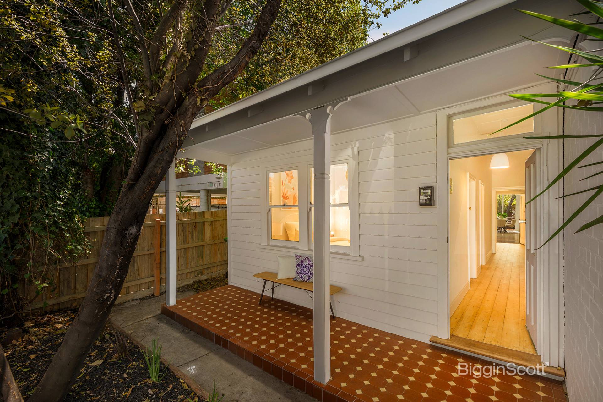 19 Stillman Street, Richmond - Image 1