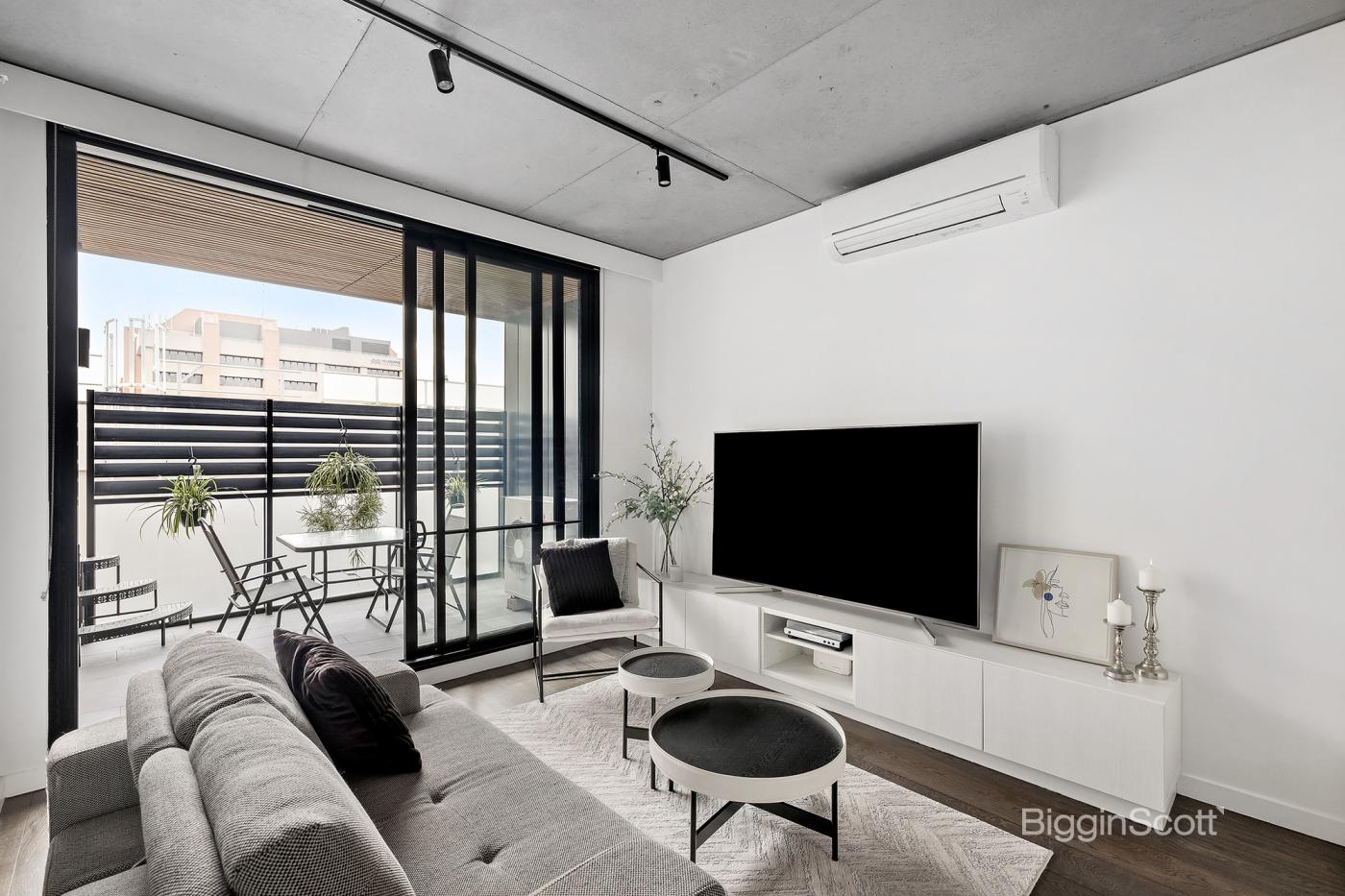 207/28 Stanley Street, Collingwood - Image 1