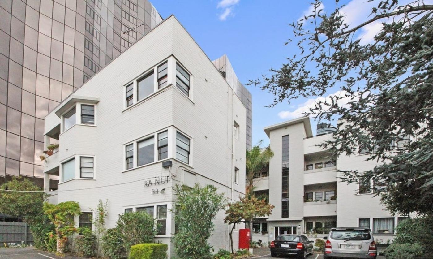 1/83 Alexandra Avenue, South Yarra - Image 1