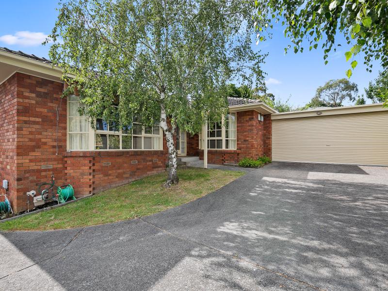 LIVE THE GOOD LIFE!!