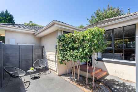 Stylish Living in the Heart of Elsternwick