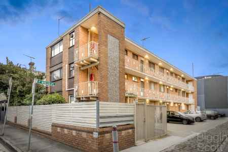 DISCOVER YOUR IDEAL URBAN SANCTUARY