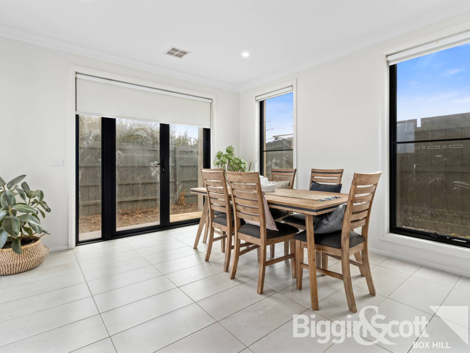 149 Billy Buttons Drive, Narre Warren VIC 3805, Narre Warren - Thumbnail 4