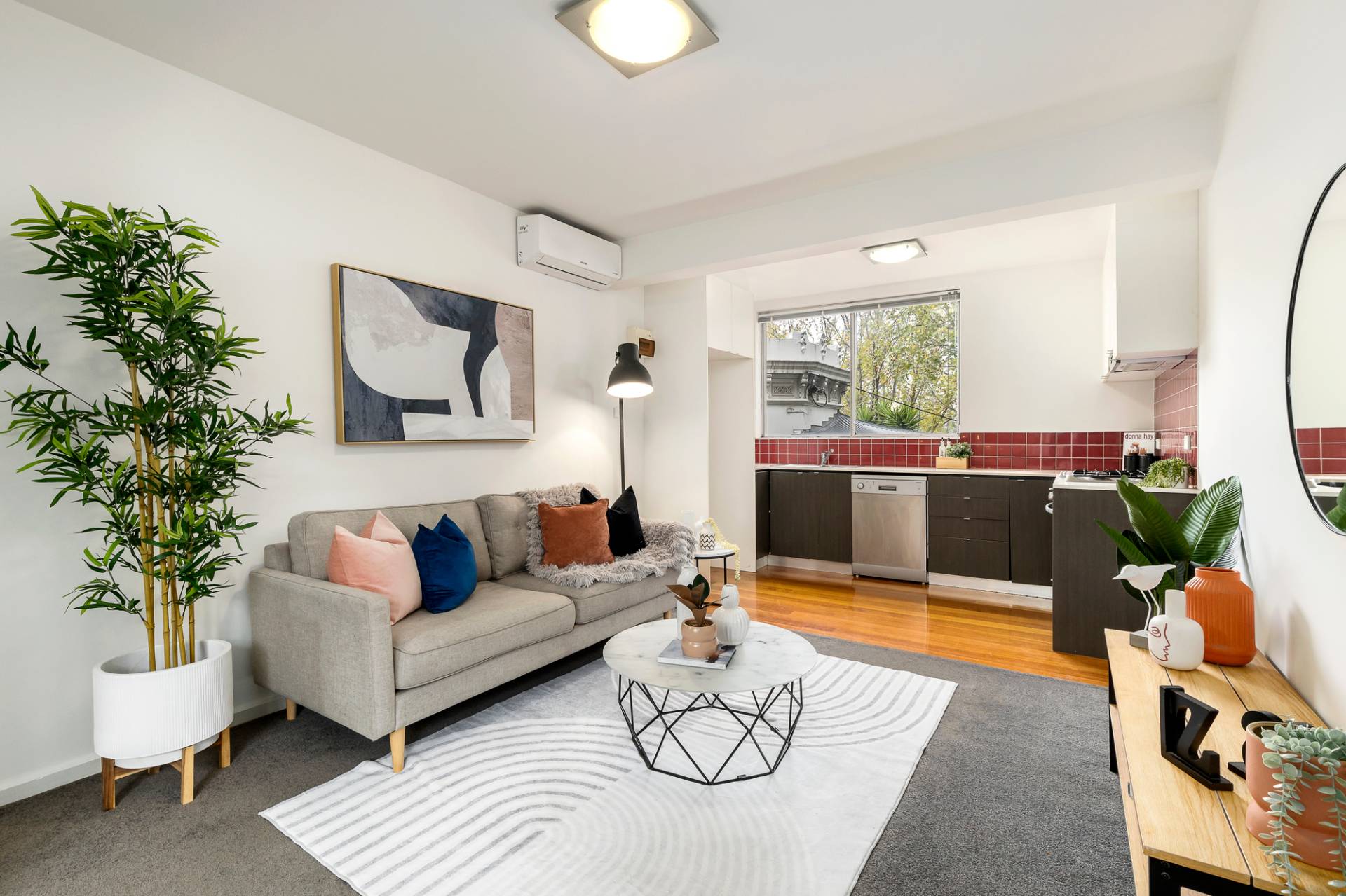 2/58 The Avenue, Windsor VIC 3181, Windsor - Thumbnail 2
