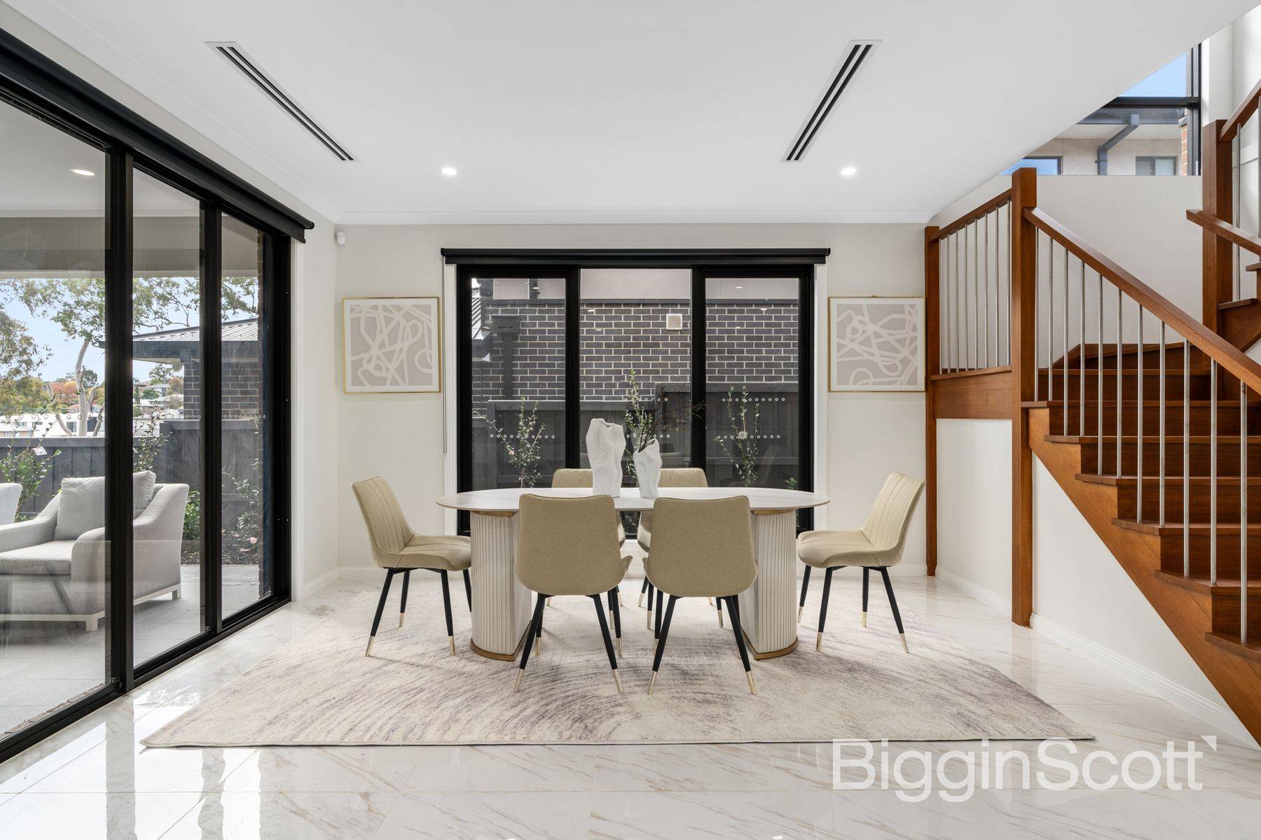25 Aberdeen Drive, Doncaster VIC 3108, Doncaster - Thumbnail 5