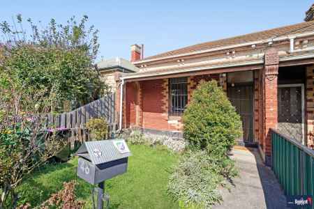 Home in the Heart of Brunswick