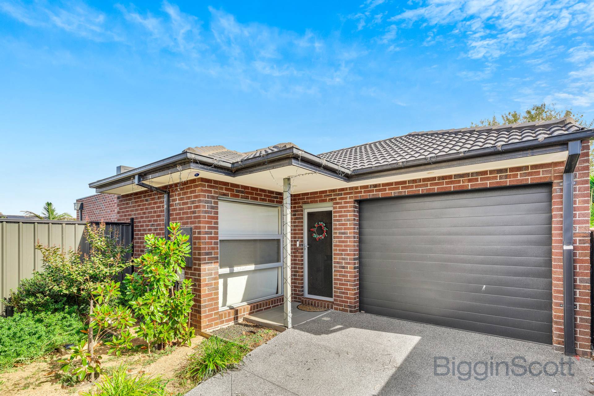2/4 Walmer Road, Derrimut VIC 3026