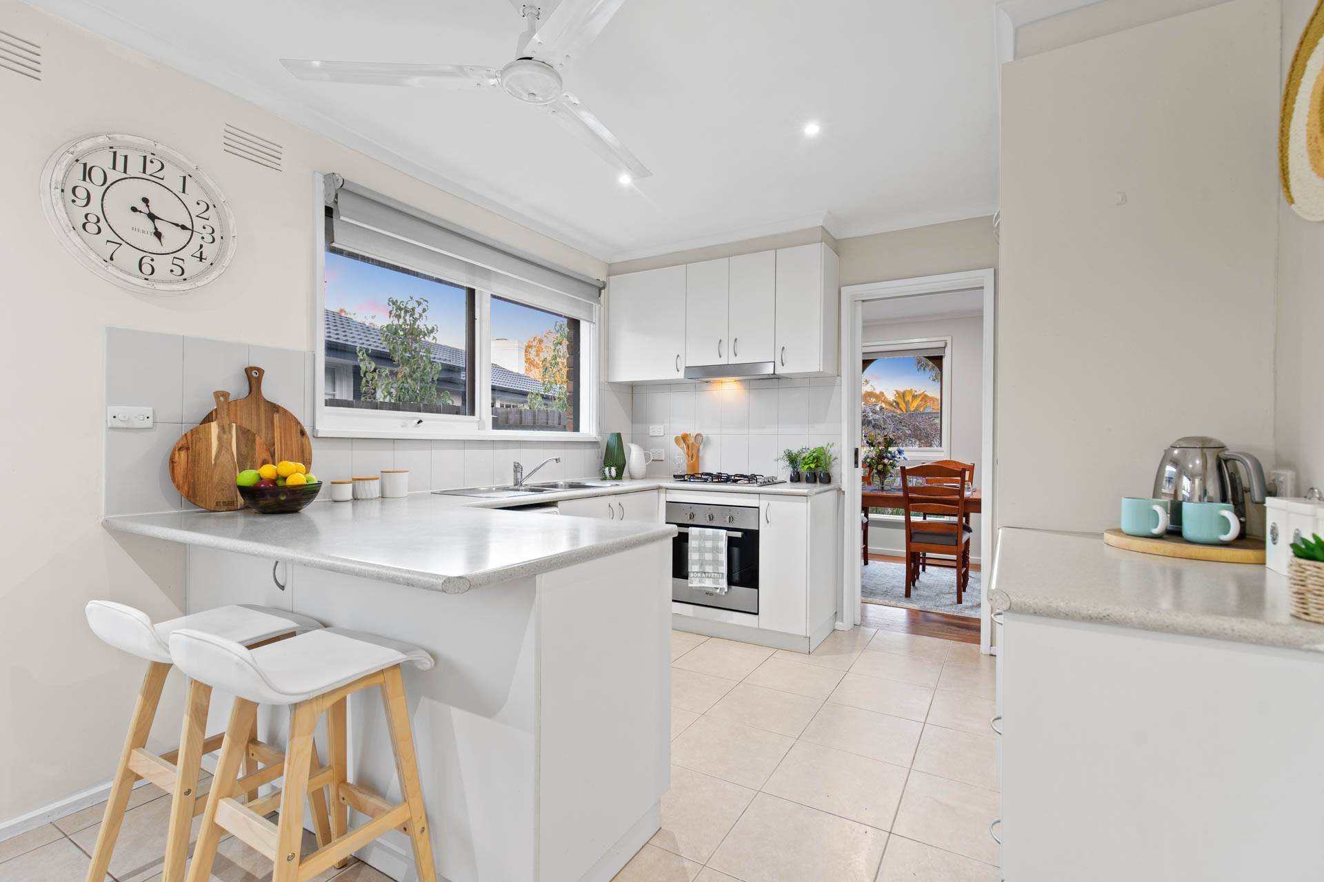 8 Connal Drive, Frankston VIC 3199, Frankston - Thumbnail 4