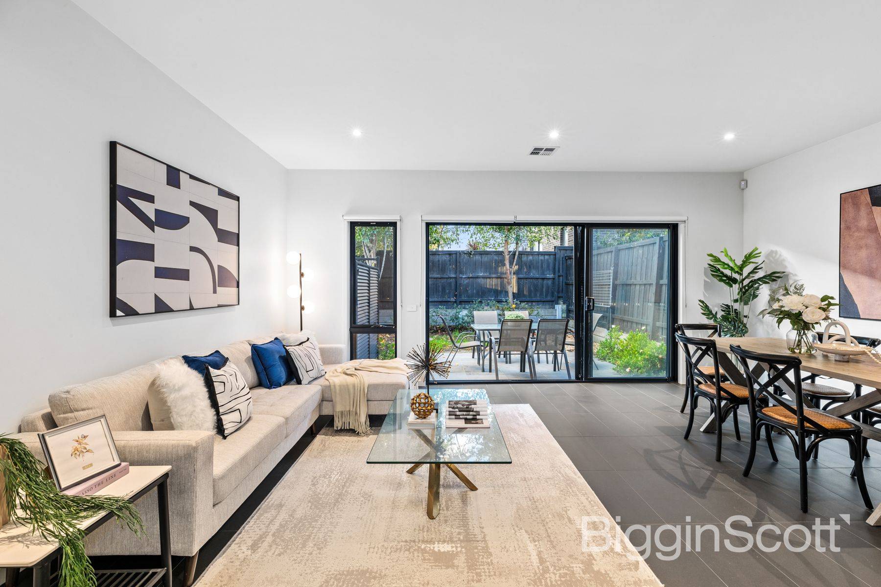 4 Fleur Lane, Doncaster VIC 3108, Doncaster - Thumbnail 3