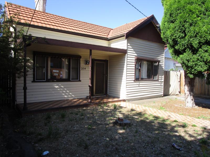 Perfectly Located 3 Bedroom Home
