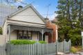 CLOSE TO SWAN STREET 2 BEDROOM HOUSE