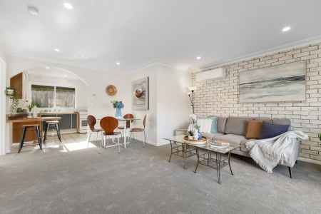 Fully refreshed gem in steps to Frankston CBD