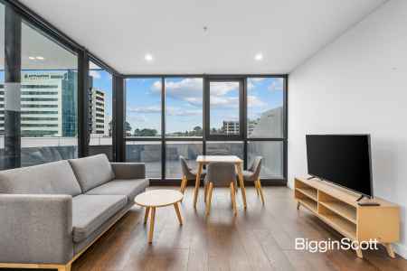 EXPERIENCE THE PERFECT BLEND OF SPACE, LIGHT, AND CONVENIENCE AT GALLERIA!