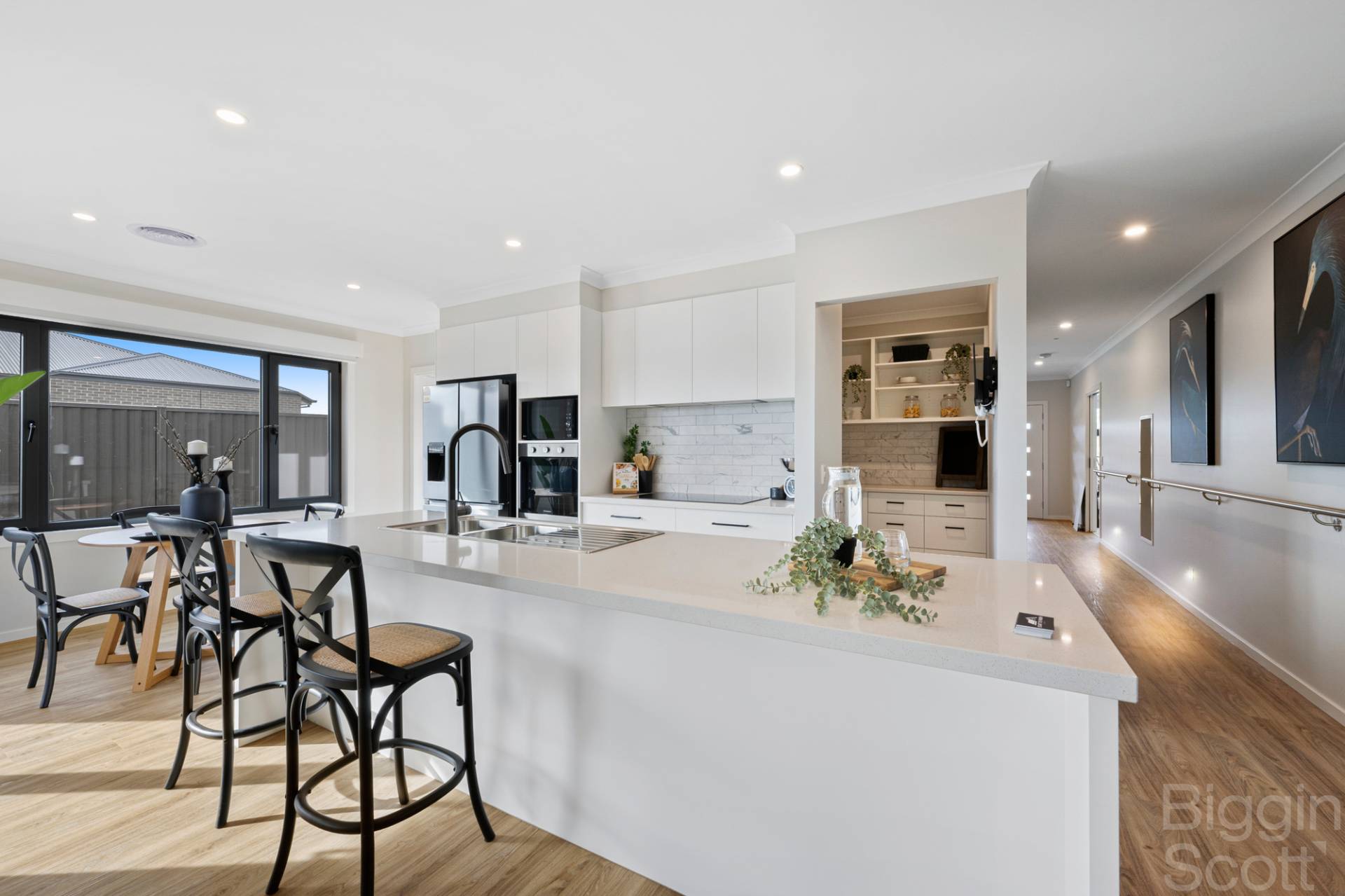18 Poole Way, Lucas VIC 3350, Lucas - Thumbnail 2