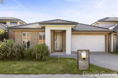 Family-Sized Home in Vibrant Point Cook Community
