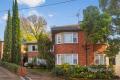 ONE BEDROOM APARTMENT IN SOUGHT AFTER SOUTH YARRA!!!