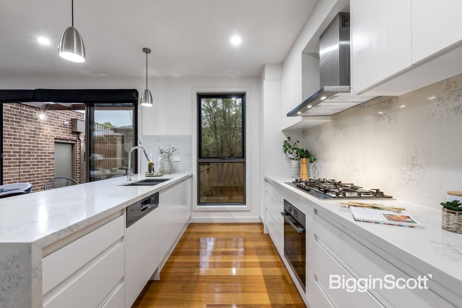 25 Queens Avenue, Doncaster VIC 3108, Doncaster - Thumbnail 6