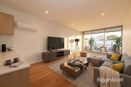 PREMIERE GLEN WAVERLEY LOCATION!