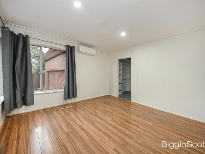 Contemporary Family Living: 4-Bedroom Glen Waverley Home with Newly Refreshed Bathrooms