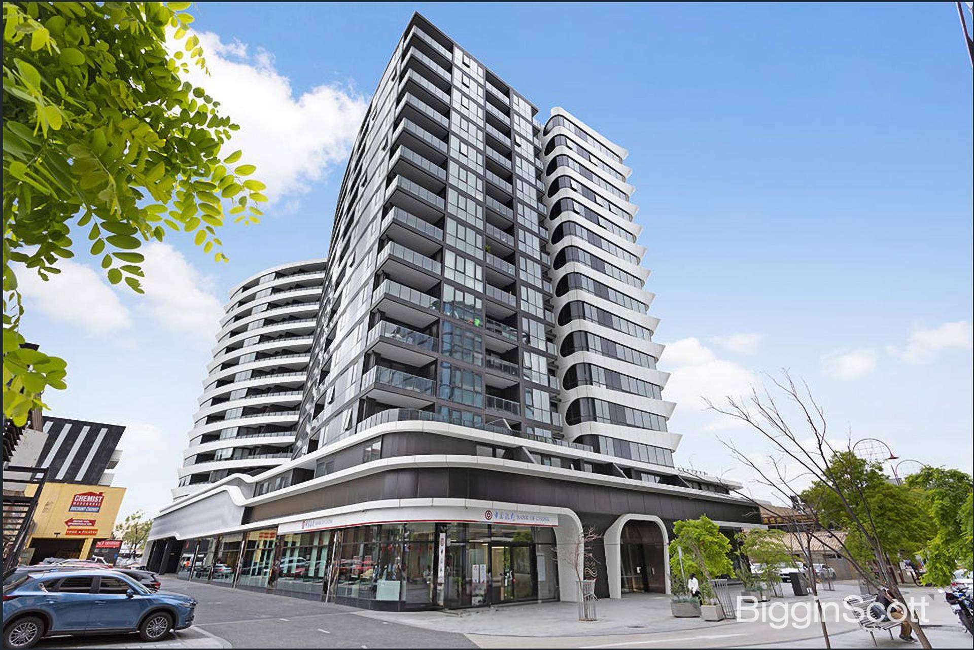 216/52-54 Osullivan Road