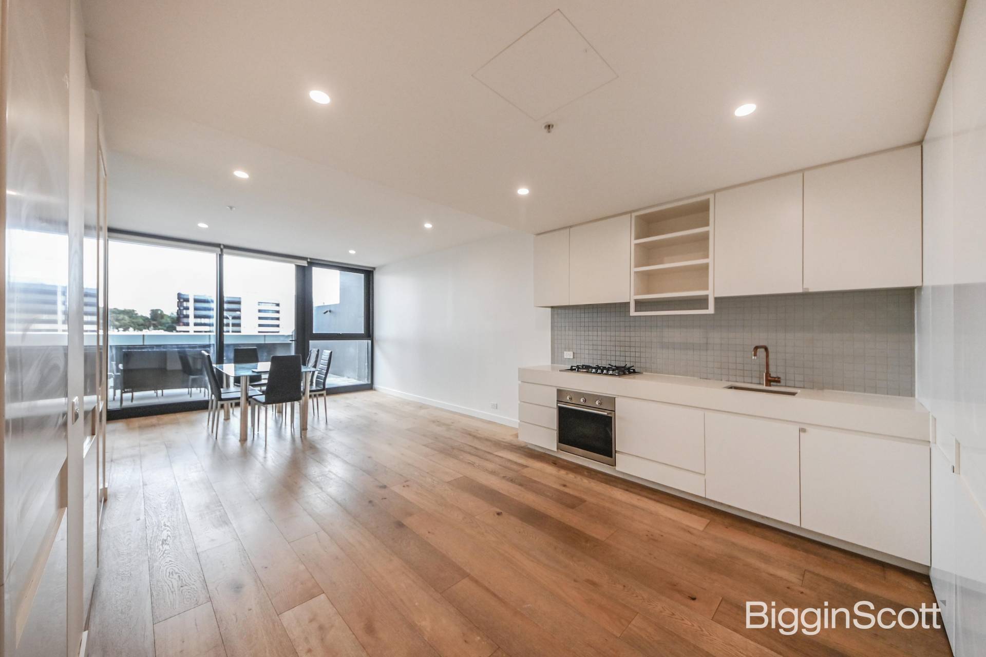 216/52-54 Osullivan Road, Glen Waverley - Thumbnail 3