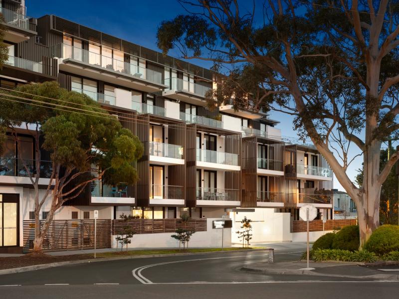 The ultimate Hawthorn East, 2 bedroom haven