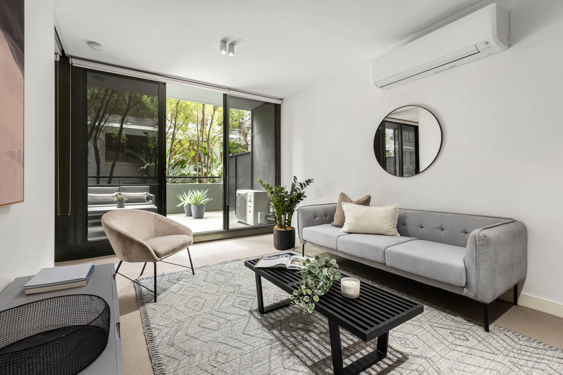 117/74 Queens Road, Melbourne VIC 3004, Melbourne - Thumbnail 2