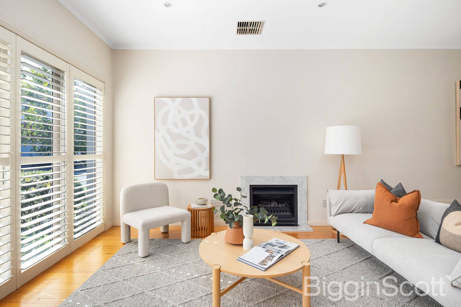 61 The Crescent, Port Melbourne VIC 3207, Port Melbourne - Thumbnail 2