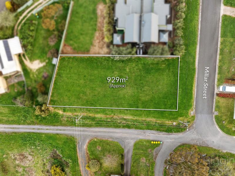 North-Facing Corner Block with Subdivision Potential & Views