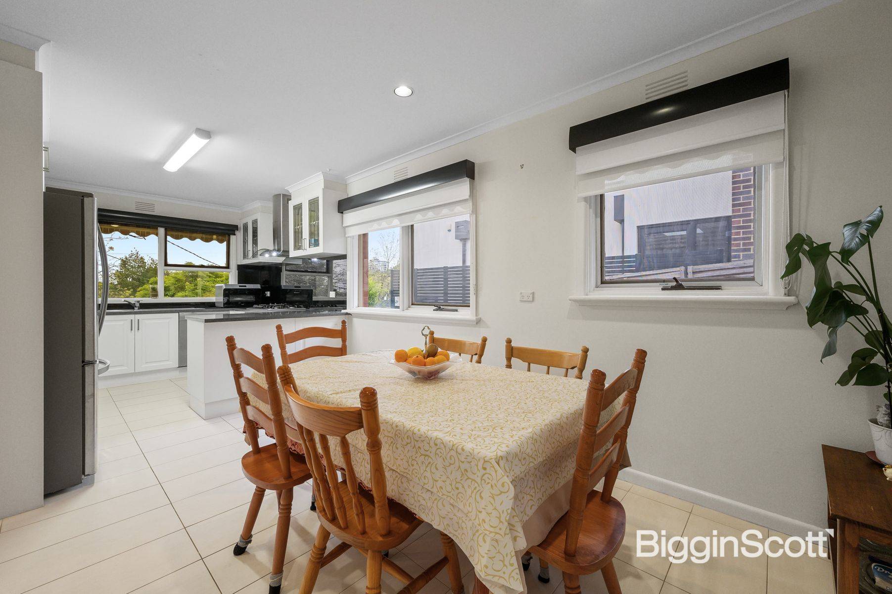 12 Walker Street, Doncaster VIC 3108, Doncaster - Thumbnail 5