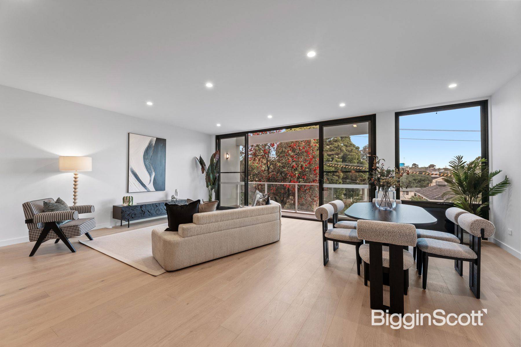 2/368 Manningham Road, Doncaster VIC 3108, Doncaster - Thumbnail 2