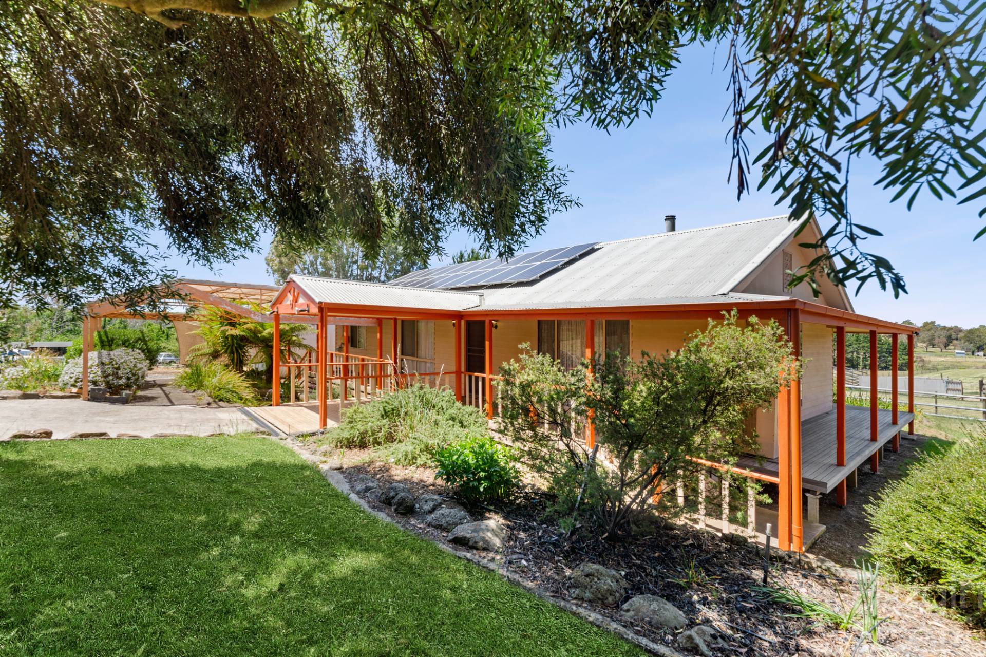 8 Alfred Street, Clunes VIC 3370, Clunes - Image 1