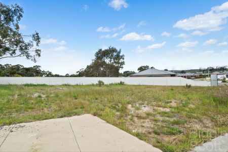 Prime Opportunity to build in this Charming Creswick Court.