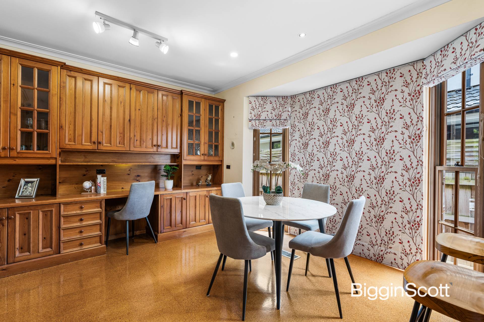 2 Dargo Court, Mount Waverley VIC 3149, Mount Waverley - Thumbnail 5
